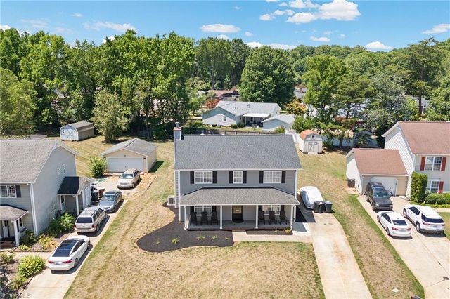 1402 Coventry Woods Court, Greensboro, NC 27405