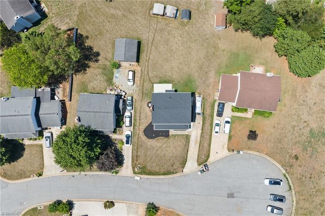 1402 Coventry Woods Court, Greensboro, NC 27405
