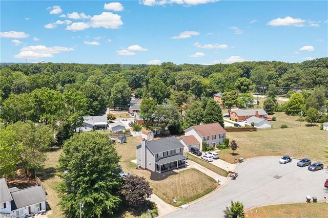 1402 Coventry Woods Court, Greensboro, NC 27405