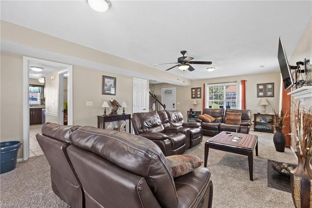 1402 Coventry Woods Court, Greensboro, NC 27405