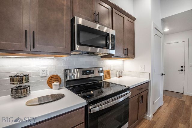 2440 Tschache Lane 302, Bozeman, MT 59718