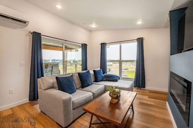 2440 Tschache Lane 302, Bozeman, MT 59718