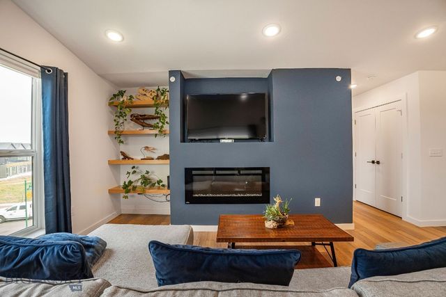 2440 Tschache Lane 302, Bozeman, MT 59718