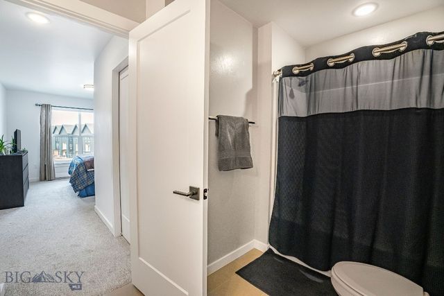 2440 Tschache Lane 302, Bozeman, MT 59718