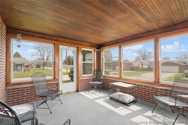 403 South Street, Sellersburg, IN 47172