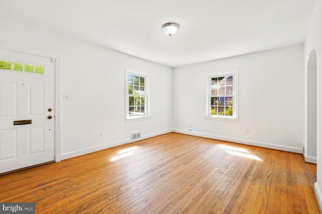 9314 WIRE AVE, Silver Spring, MD 20901