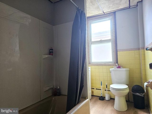 2046 S BUCKNELL ST, Philadelphia, PA 19145