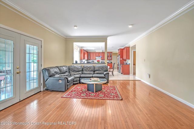 23 Stevenson Drive, Marlboro, NJ 07746