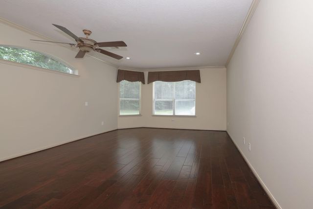 12210 Hallowed Oaks, Magnolia, TX 77354