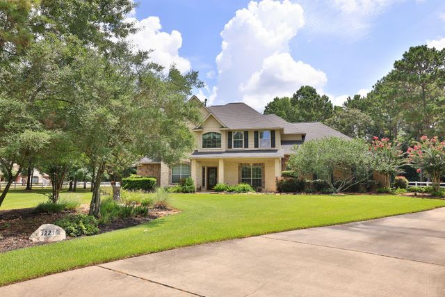 12210 Hallowed Oaks, Magnolia, TX 77354