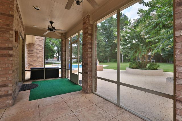 12210 Hallowed Oaks, Magnolia, TX 77354