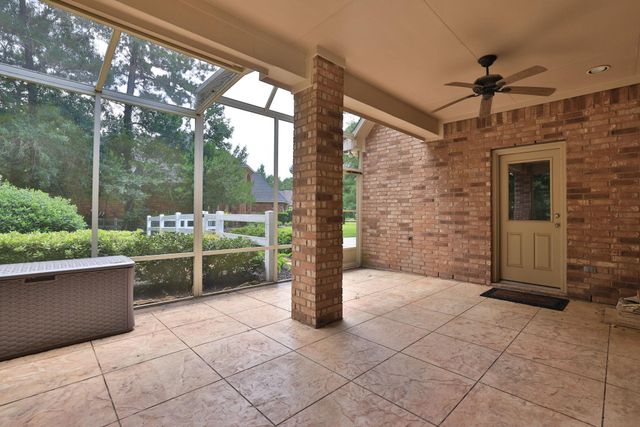 12210 Hallowed Oaks, Magnolia, TX 77354