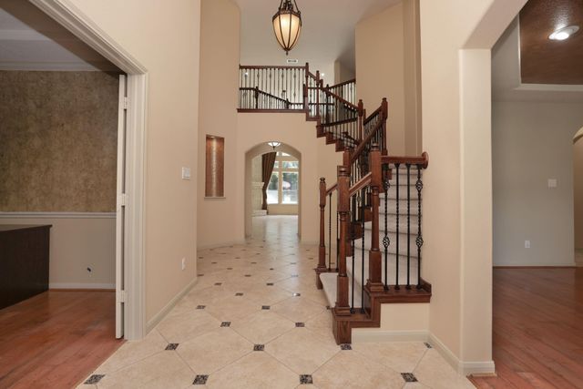 12210 Hallowed Oaks, Magnolia, TX 77354