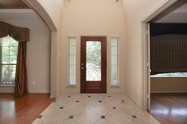 12210 Hallowed Oaks, Magnolia, TX 77354