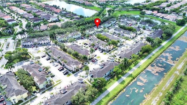 2610 NE 3rd Dr 203, Homestead, FL 33033