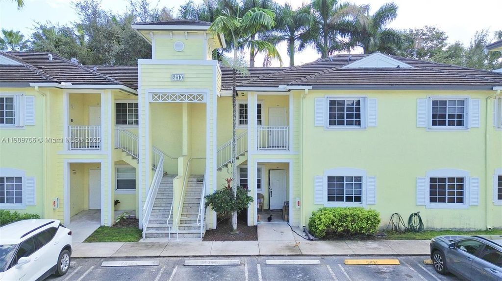 2610 NE 3rd Dr 203, Homestead, FL 33033