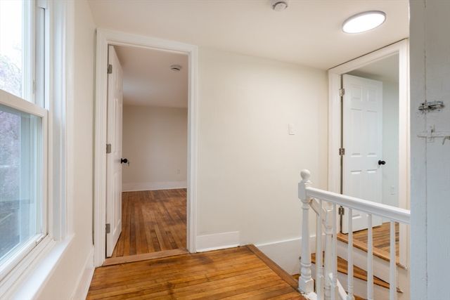 21 Starr Ln, Boston, MA 02130