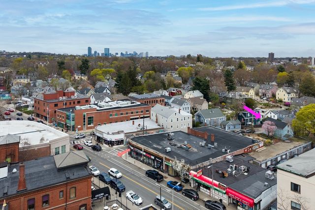 21 Starr Ln, Boston, MA 02130