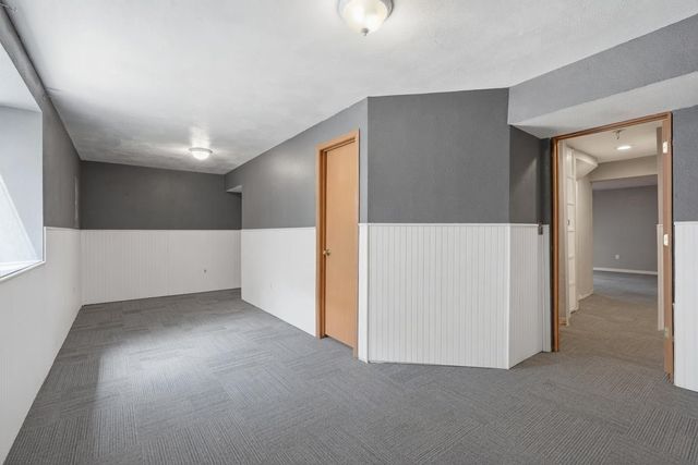 1115 E Chantel Dr, Spokane, WA 99218