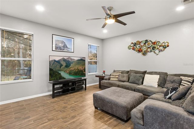 3127 TWISTED OAK LOOP, Kissimmee, FL 34744