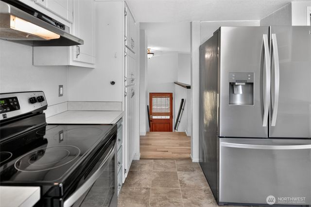 313 W 14th Street, Port Angeles, WA 98362