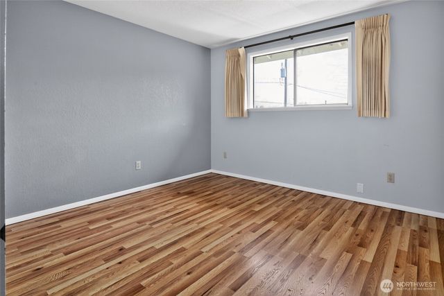 313 W 14th Street, Port Angeles, WA 98362
