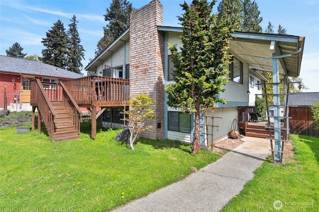 313 W 14th Street, Port Angeles, WA 98362