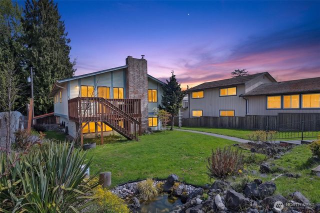 313 W 14th Street, Port Angeles, WA 98362