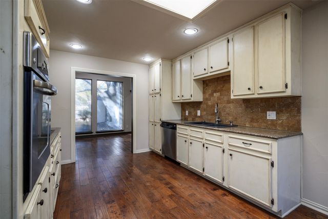 1035 Wilshire Drive, Trophy Club, TX 76262