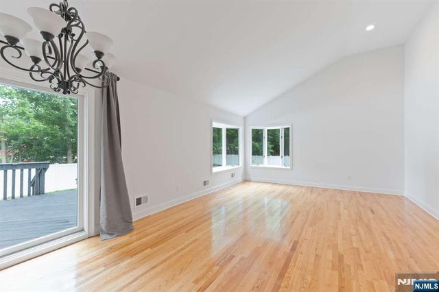 800 Winding Way, River Vale, NJ 07675