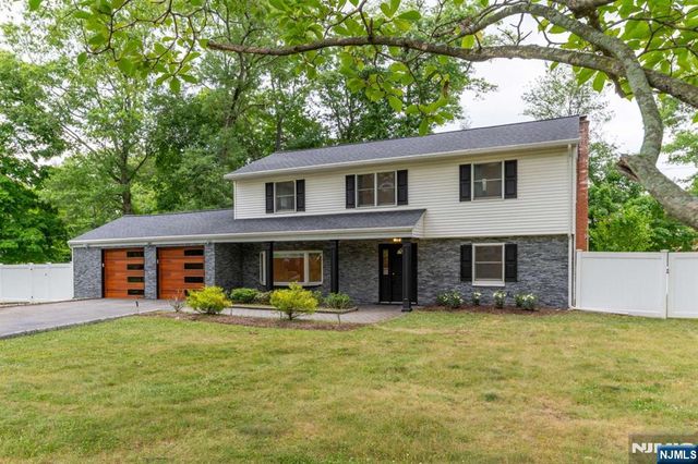 800 Winding Way, River Vale, NJ 07675