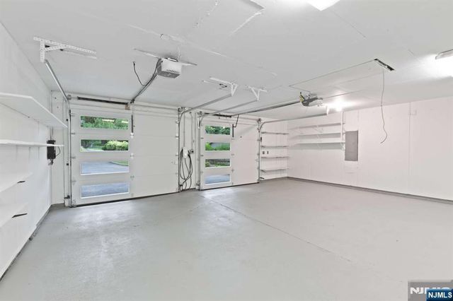 800 Winding Way, River Vale, NJ 07675