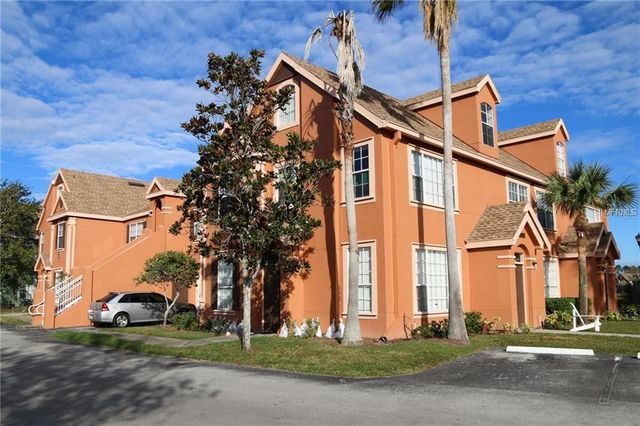 9744 LAKE CHASE ISLAND WAY, Tampa, FL 33626