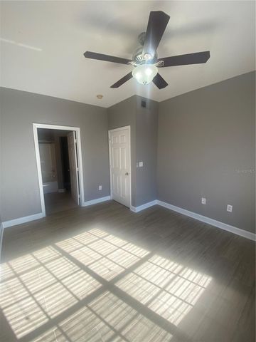 9744 LAKE CHASE ISLAND WAY, Tampa, FL 33626