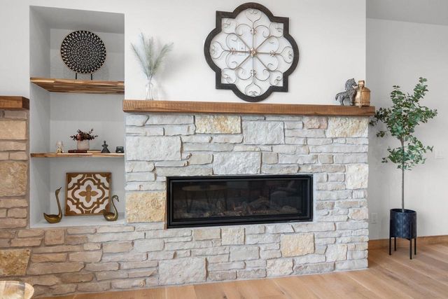 N1298 MEADOW PARK DRIVE, Greenville, WI 54942