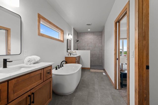 N1298 MEADOW PARK DRIVE, Greenville, WI 54942