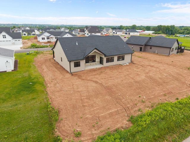 N1298 MEADOW PARK DRIVE, Greenville, WI 54942