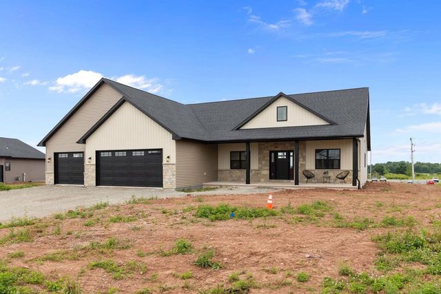 N1298 MEADOW PARK DRIVE, Greenville, WI 54942