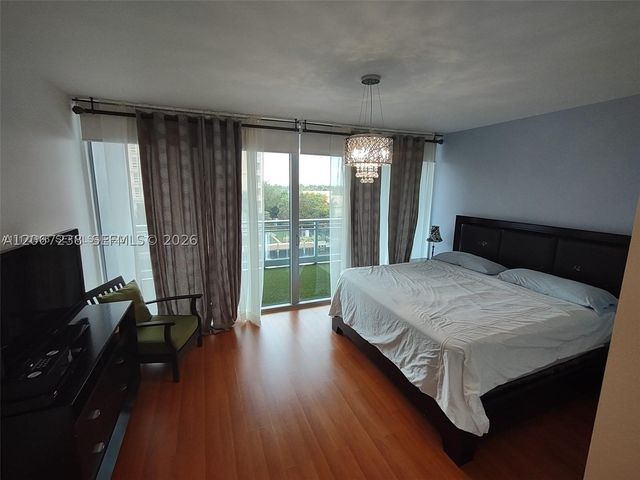 2950 NE 188th St 316, Aventura, FL 33180