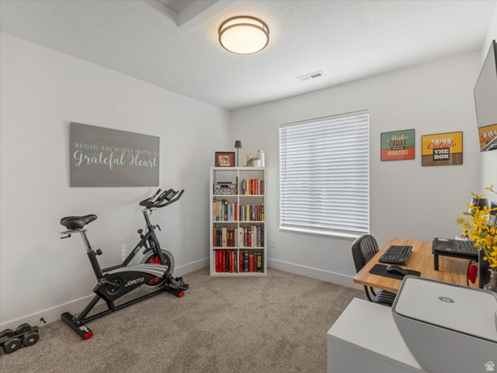 Image 10 of property listing at 3047 S OLD EMIGRANT RD #C, Syracuse, UT 84075