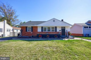 408 E MARBLE STREET, Mechanicsburg, PA 17055