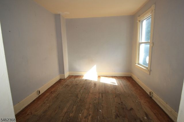 755 S Main St, Phillipsburg Town, NJ 08865