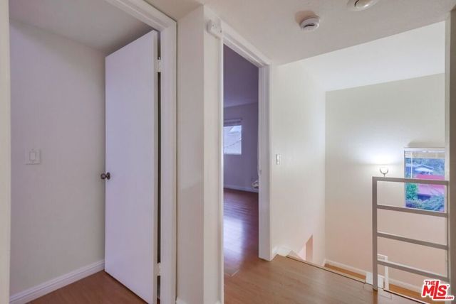 1077 W Kensington Road 3, Los Angeles, CA 90026