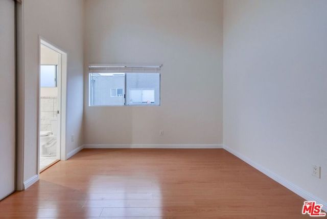 1077 W Kensington Road 3, Los Angeles, CA 90026