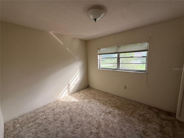 2906 OAK CREST DRIVE, Plant City, FL 33565