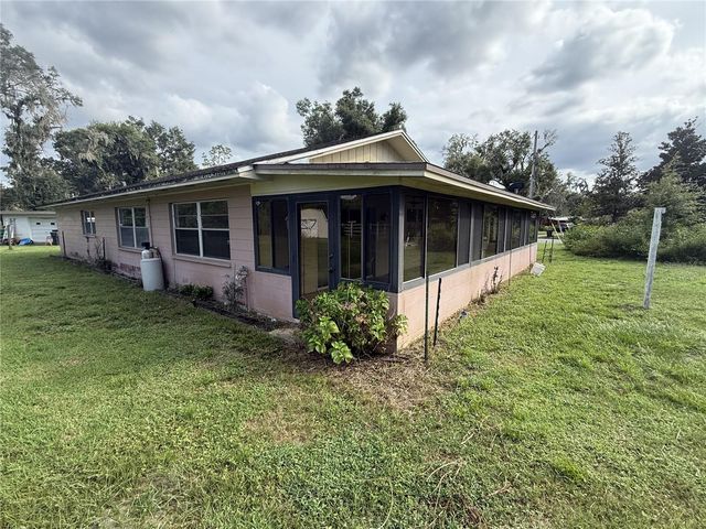 2906 OAK CREST DRIVE, Plant City, FL 33565