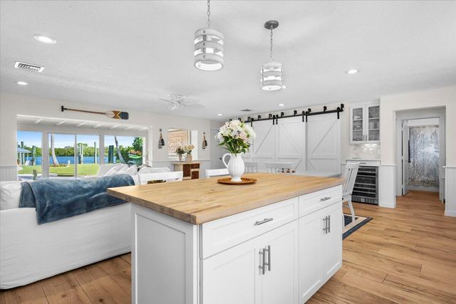 119 Elsa Road, Jupiter, FL 33477