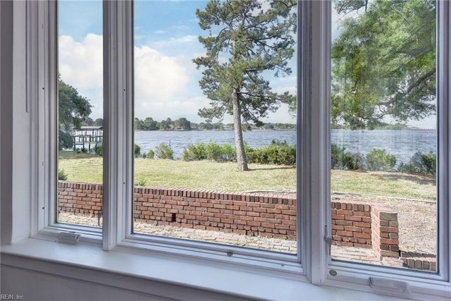 653 Ingleside RD, Norfolk, VA 23502