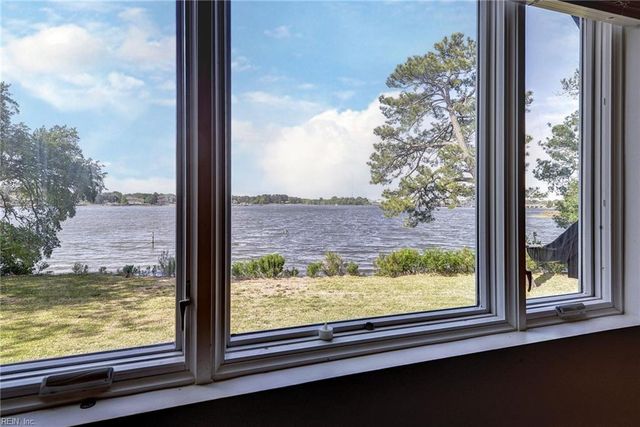 653 Ingleside RD, Norfolk, VA 23502