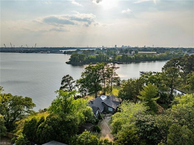 653 Ingleside RD, Norfolk, VA 23502